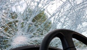 Двајца загинати во сообраќајна несреќа на патот Радовиш-Штип