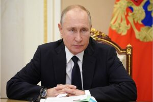 „Нема да дозволиме никој да ни се заканува“ – Путин на Денот на победата предупредува на можноста од глобален судир