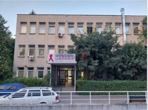  Скапата биолошка терапија ја има на Онкологија, за двата генерички лека што ги немаат дистрибутерите, има соодветна замена, вели Клековски