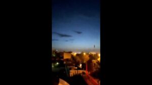 (Видео) Израел го нападна Иран, експлозии во центарот на Исфахан