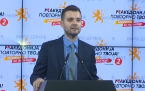 Муцунски: Утре почнуваат разговорите за соработка меѓу ВМРО-ДПМНЕ и „Вреди“