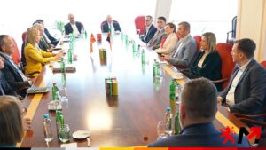 Мицкоски на средба со „Македонија 2025“: Следува забрзан економски развој и подобрување на животниот стандард 