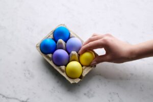 Колку јајца смееме да изедеме за Велигден? Нутриционистката Бранка Мирковиќ открива каде и колку време треба да ги чувате велигденските јајца