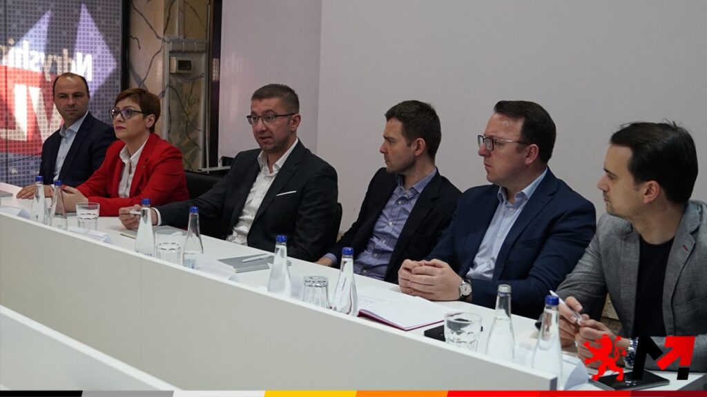 За евроинтеграции, забрзан економски развој, борба против криминалот и корупцијата и владеење на правото зборувале денес ВМРО ДПМНЕ и Вреди