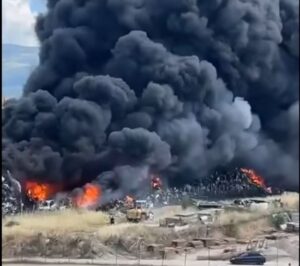 Детонациите во Скопје се од пожарот на хаварисани возила на кои имало плински уреди, велат од МВР